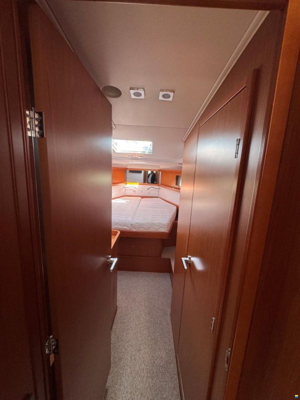 Beneteau Sense 46