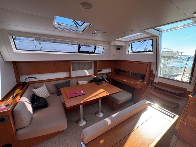 Beneteau Sense 46