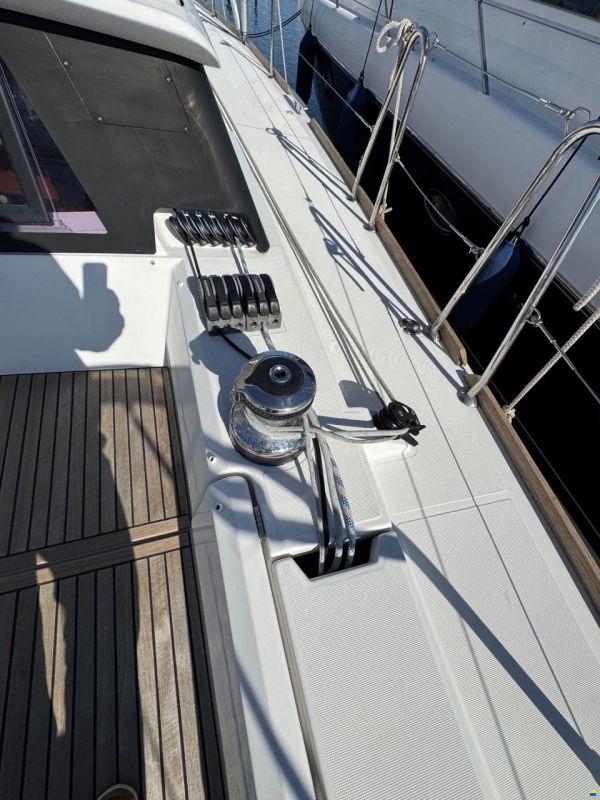 Beneteau Sense 46