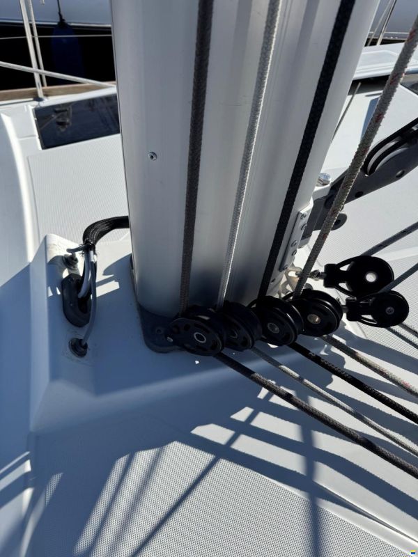 Beneteau Sense 46