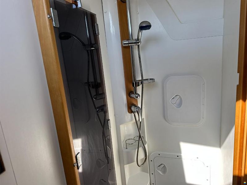 Jeanneau 53