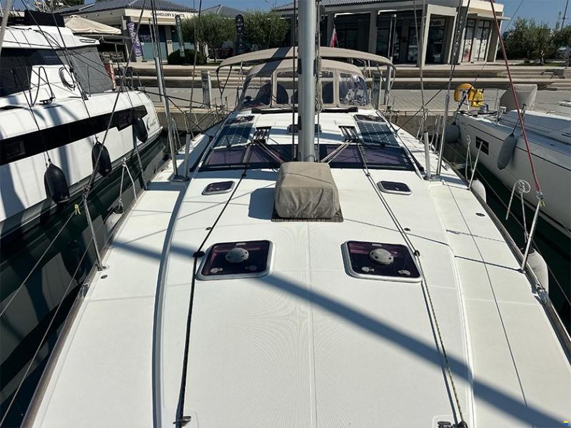 Jeanneau 53