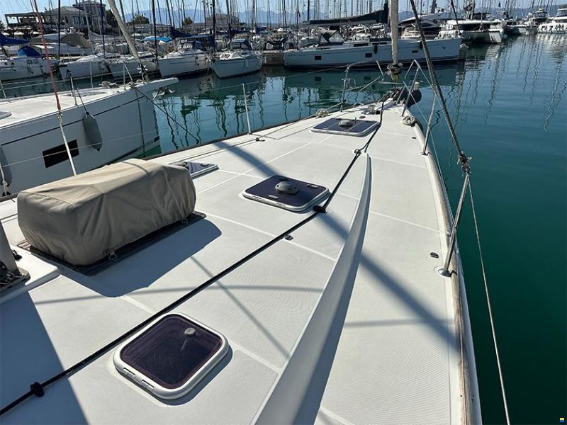 Jeanneau 53