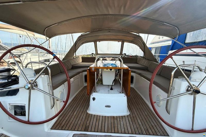 Jeanneau 53