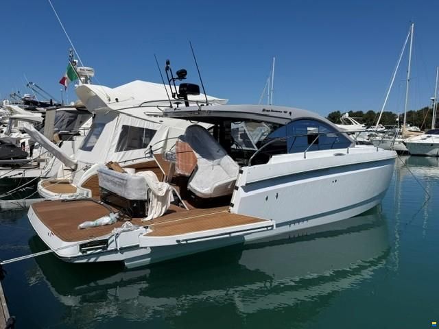 Beneteau Grand Turismo 40