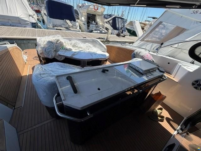 Beneteau Grand Turismo 40