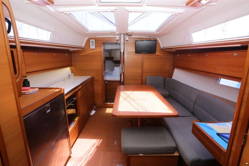 Dufour 382 Grand Large