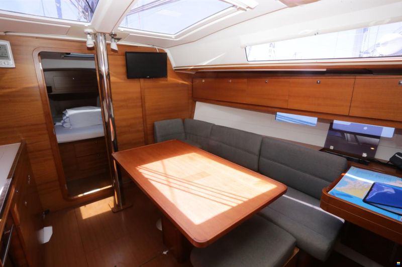Dufour 382 Grand Large