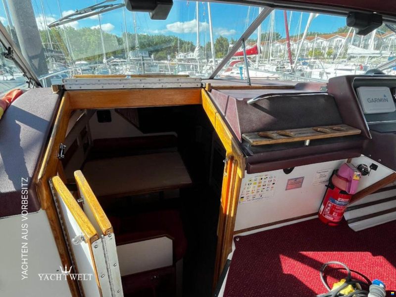 Sea Ray DA 300 SUNDANCER