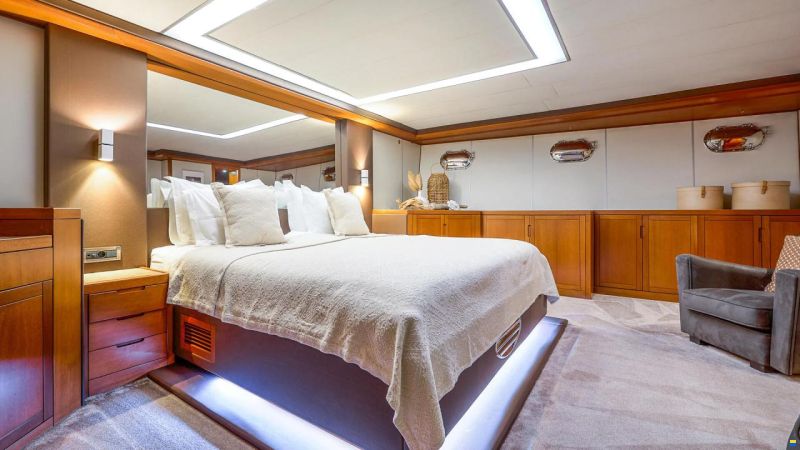 Custom Luxury 32m Motor Sailer