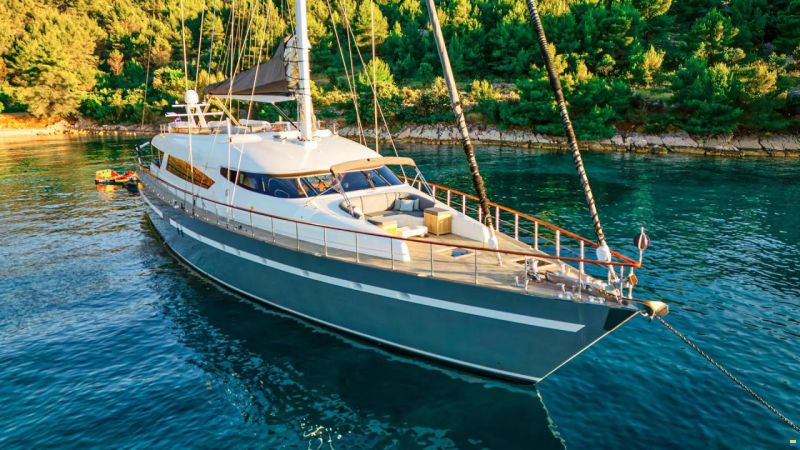 Custom Luxury 32m Motor Sailer