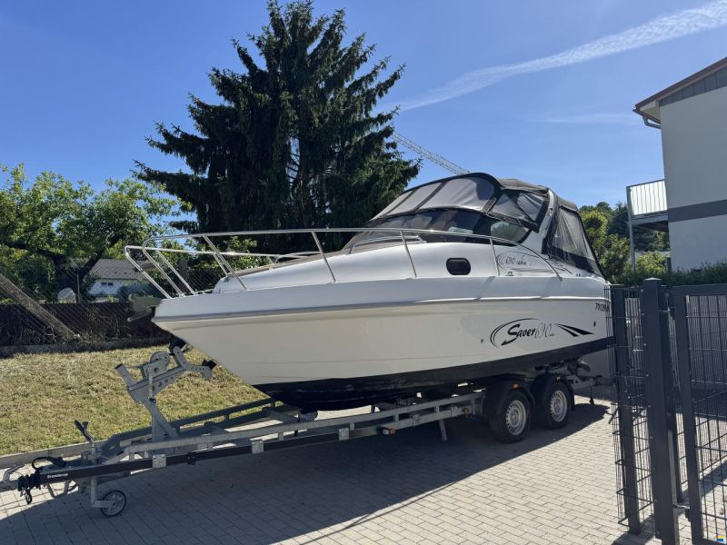 Saver 690 Cabin