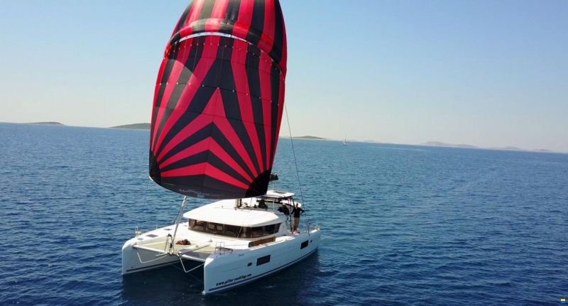 Lagoon 42