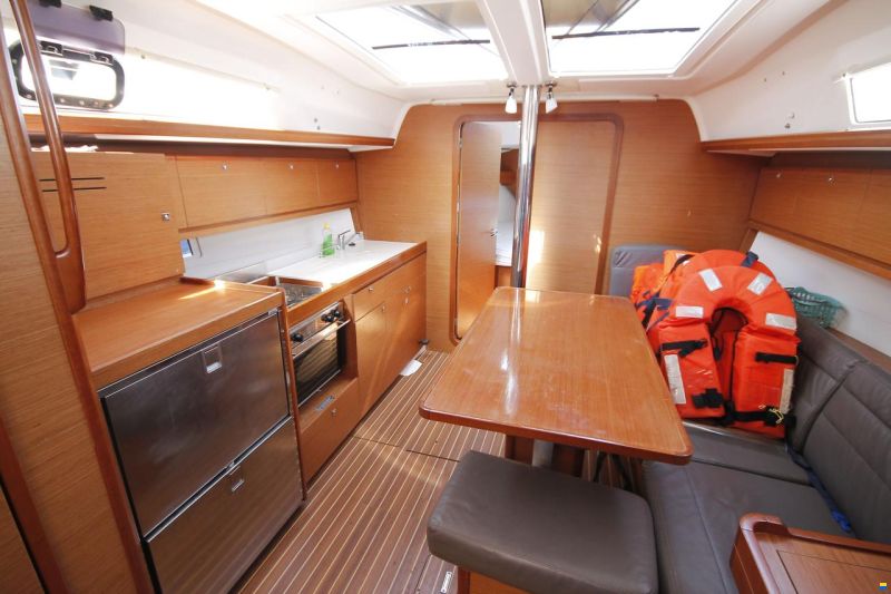 Dufour 382 Grand Large