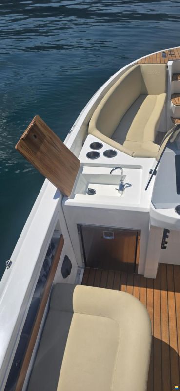 Ganz Boats OVATION 7.6 OPEN