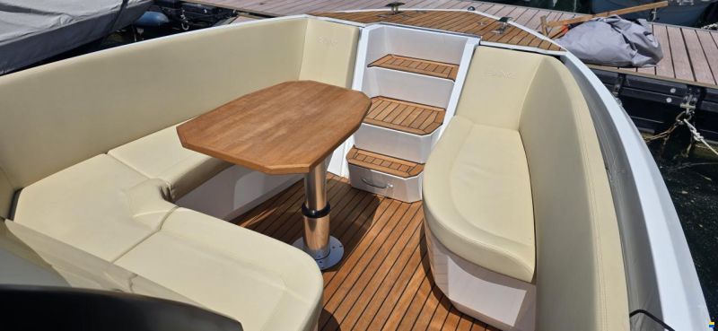 Ganz Boats OVATION 7.6 OPEN