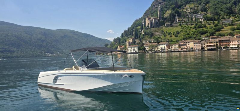 Ganz Boats OVATION 7.6 OPEN