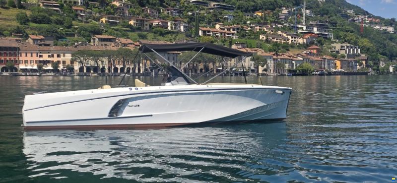 Ganz Boats OVATION 7.6 OPEN