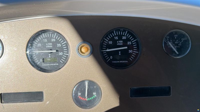 Fairline Phantom 42