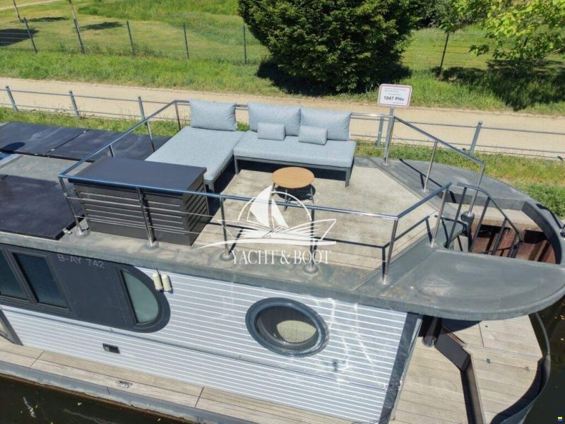 Nautilus Nautiki Maxi