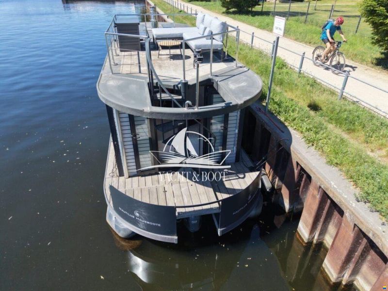 Nautilus Nautiki Maxi