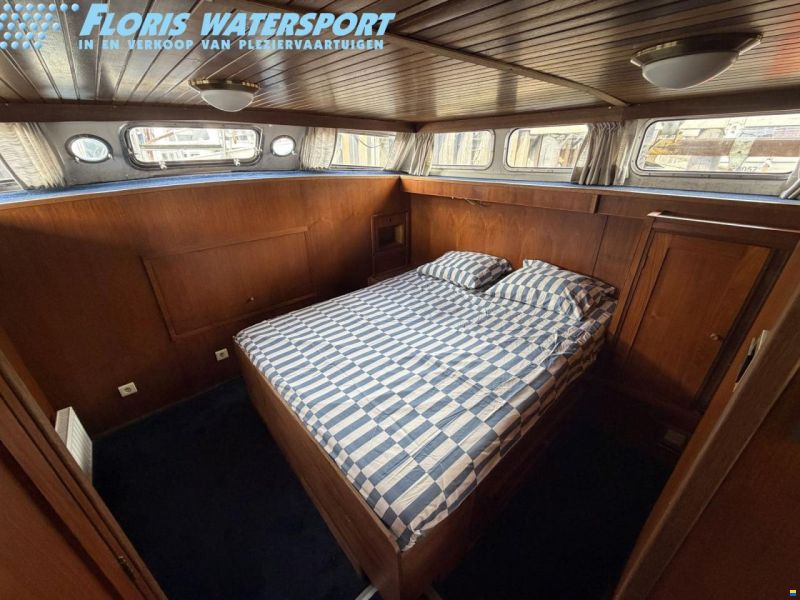 Valk kruiser 1600