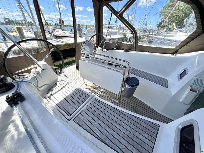 Jeanneau Sun Odyssey 349