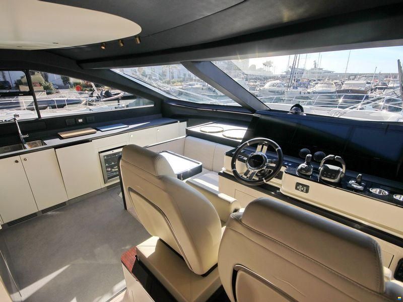 Azimut Yacht 78