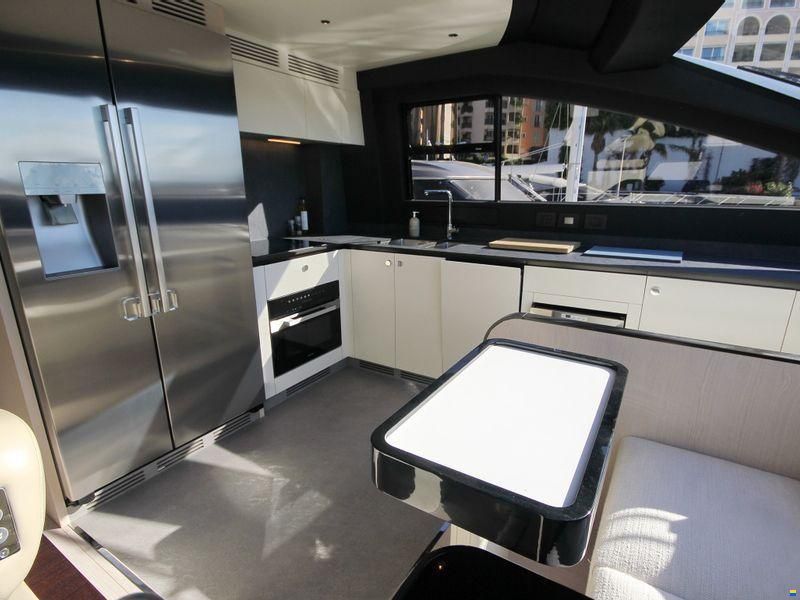 Azimut Yacht 78