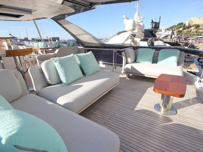 Azimut Yacht 78