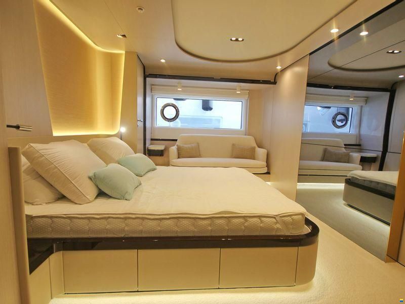Azimut Yacht 78
