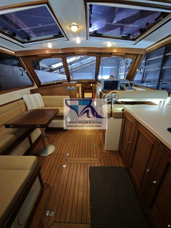 Rapsody 48 Offshore