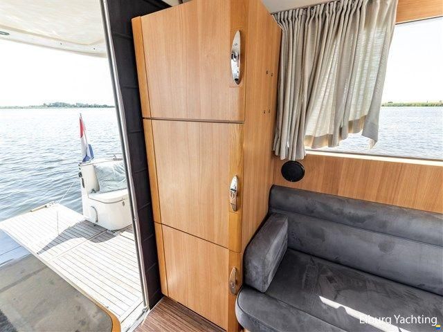 Greenline 33