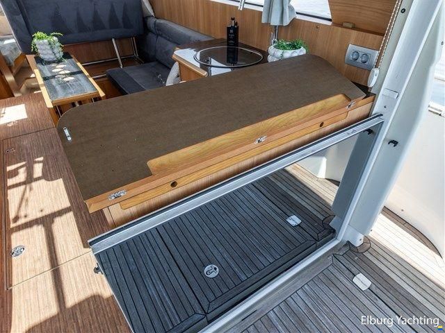 Greenline 33