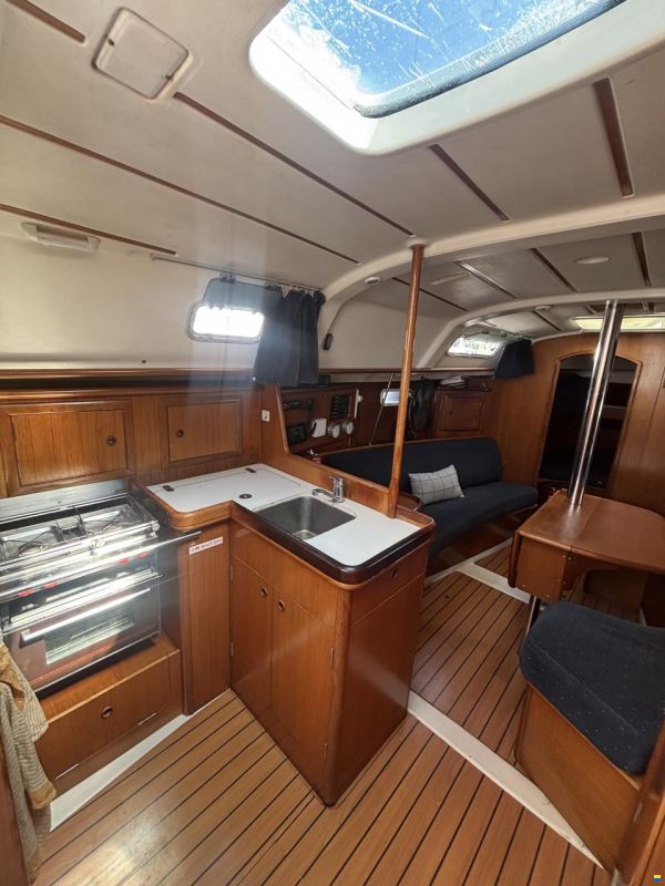 Beneteau Oceanis 331