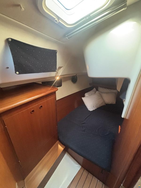 Beneteau Oceanis 331