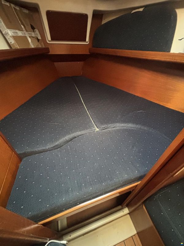 Beneteau Oceanis 331