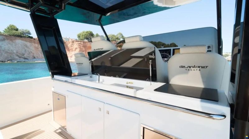 De Antonio D42 Open