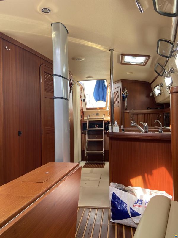 Island Packet Estero