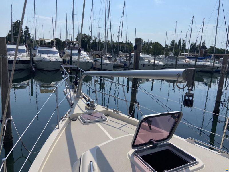 Island Packet Estero