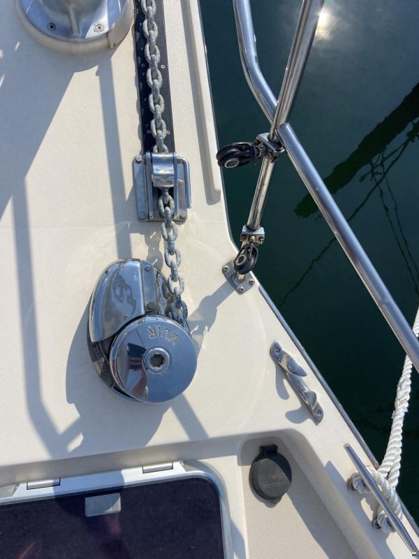 Island Packet Estero