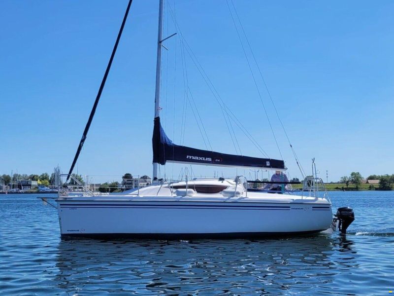 Maxus 24