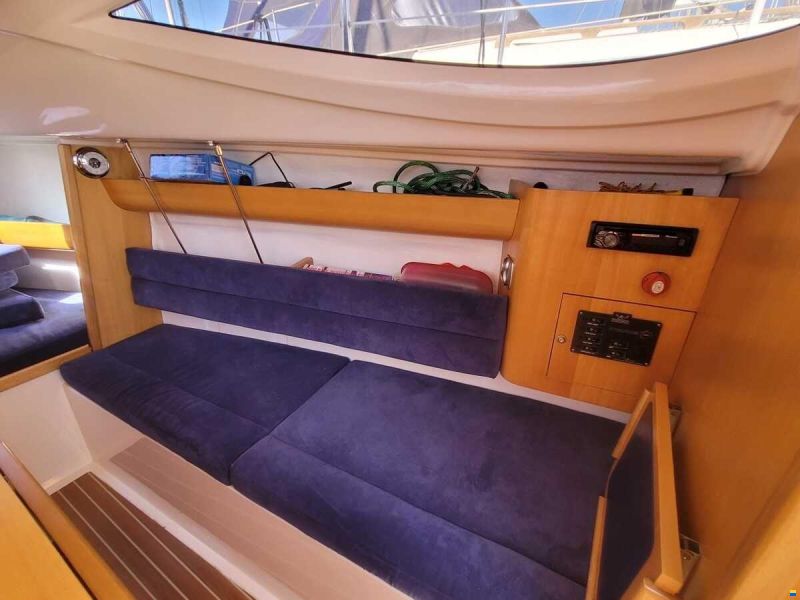 Maxus 24