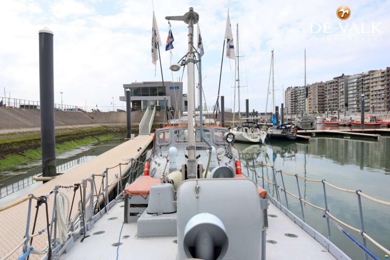 Waarschip 1076 Custom