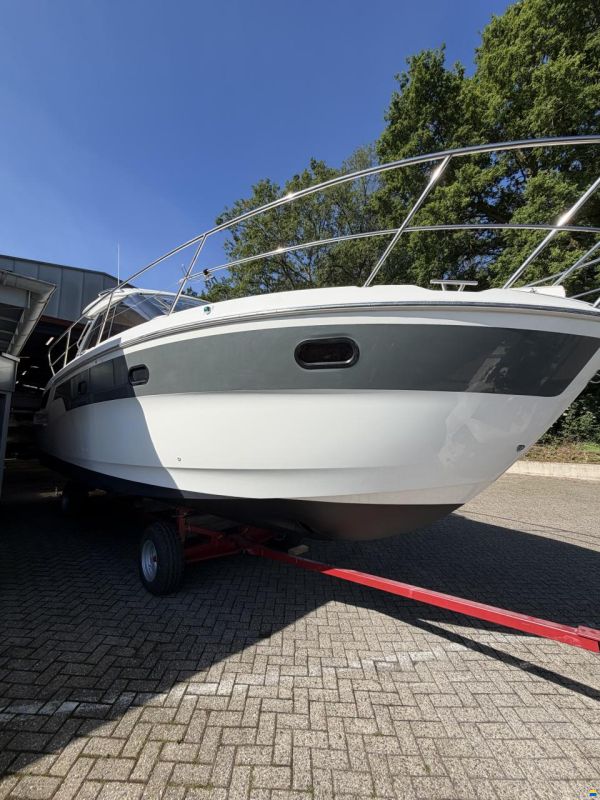 Bavaria 33HT