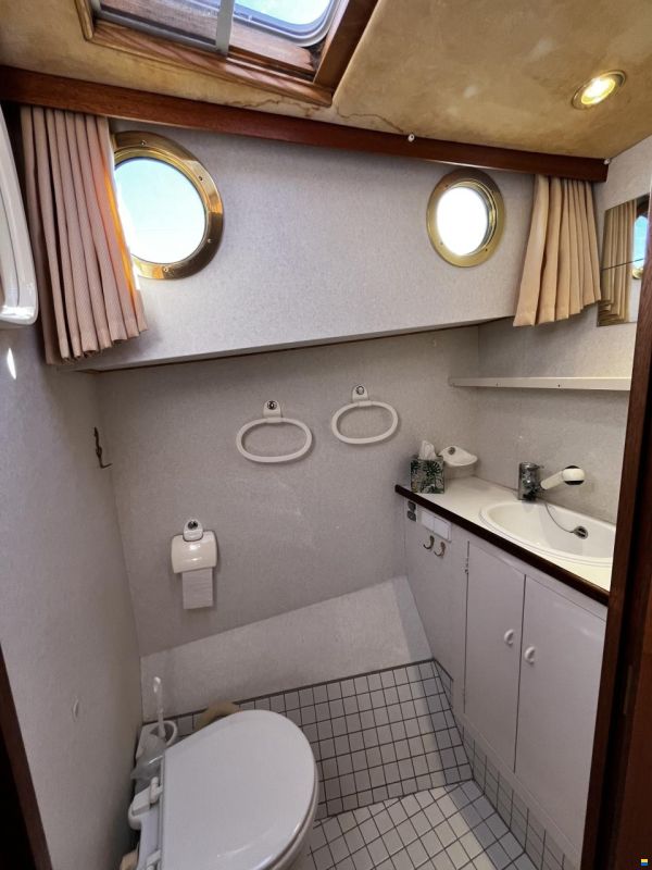Linssen Sturdy 360 OC
