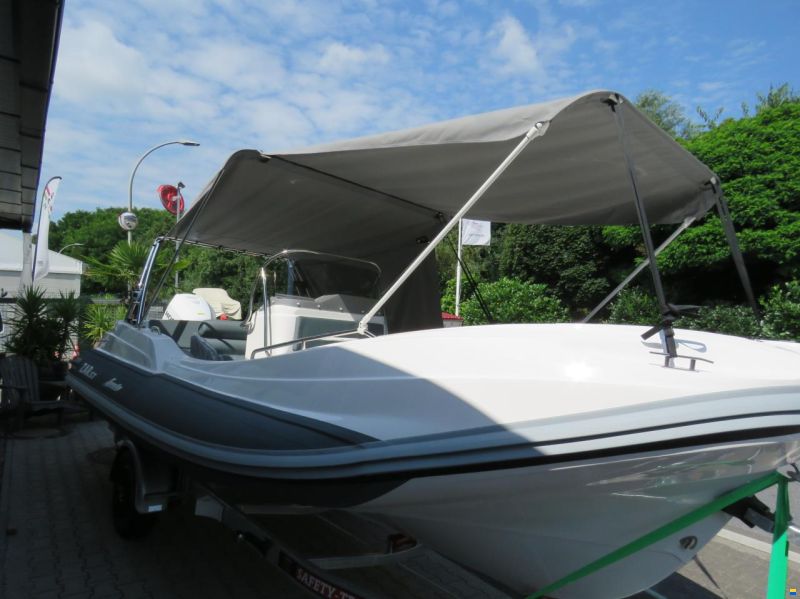 ZAR Formenti ZAR 57 Welldeck