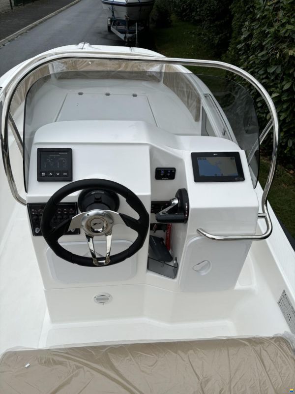 ZAR Formenti ZAR 57 Welldeck