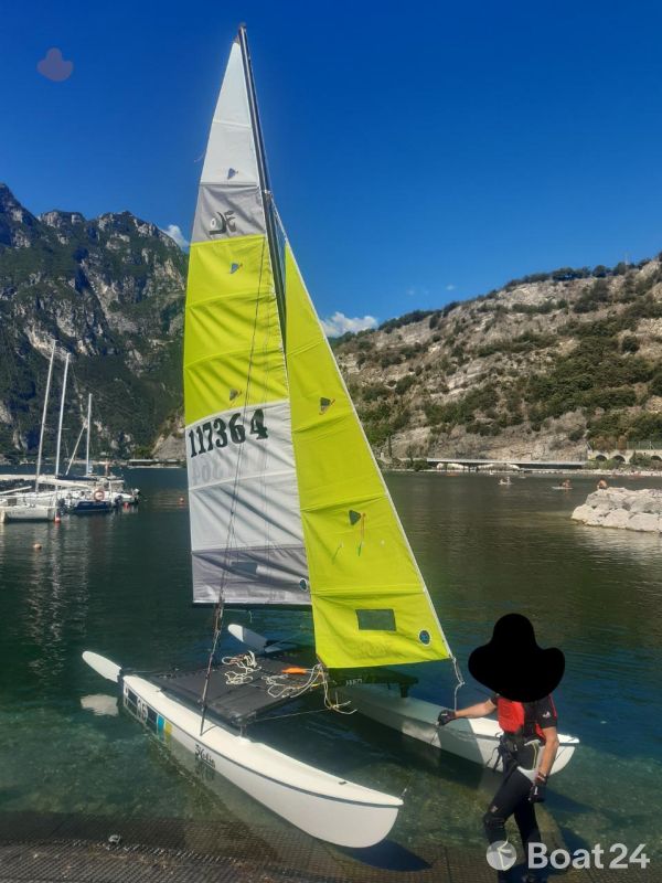 Hobie Cat 16