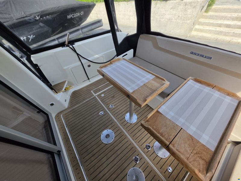 Quicksilver 855 Weekender